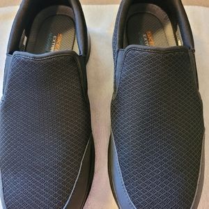 Men's skechers shoes
